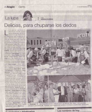 Paella gigante en el barrio Delicias de Zaragoza'