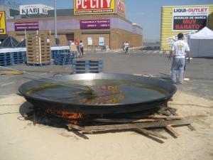 Paella para 5000 personas